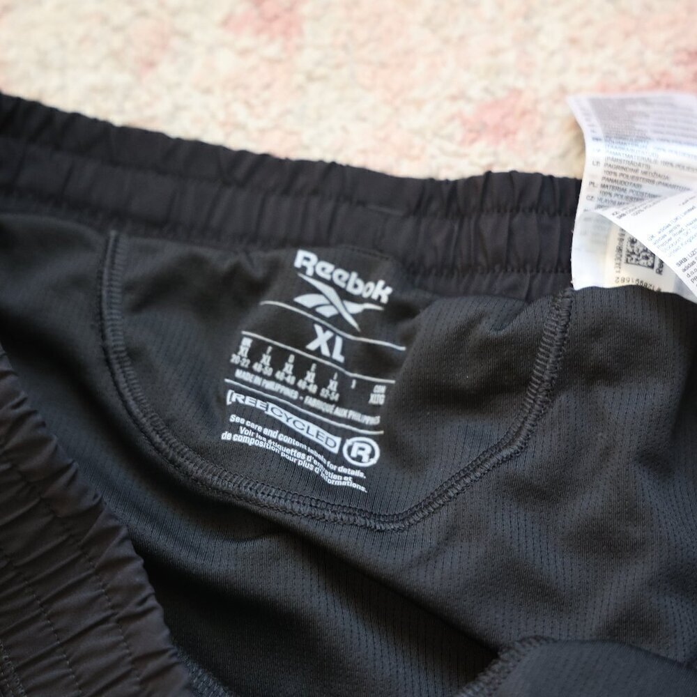 Reebok Shorts - Picture 3 of 3